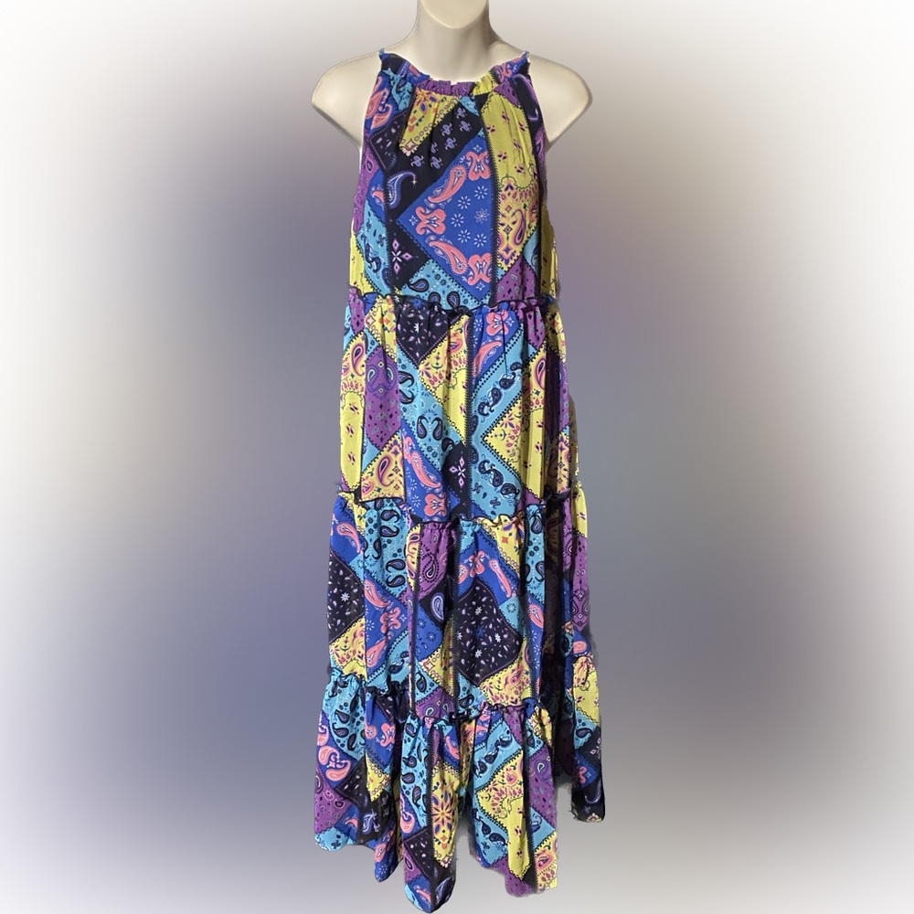 Multi Print & Color Maxi w/attached shell.
